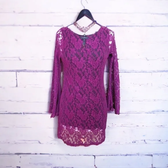 Elan Boho Bell Sleeve Scoop Back Lace Tunic Top Large - Picture 2 of 11
